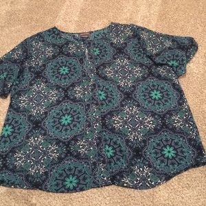 Van Heusen floral paisley chiffon tee